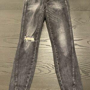 AMO Distressed Black‎ Wash Skinny Jeans Ankle Slit Ripped Knee